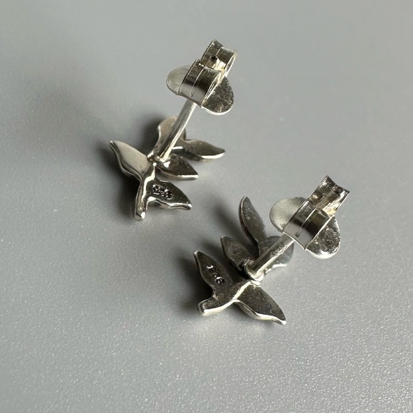 Sterling Silver Leaf Studs - Picture 4 of 8